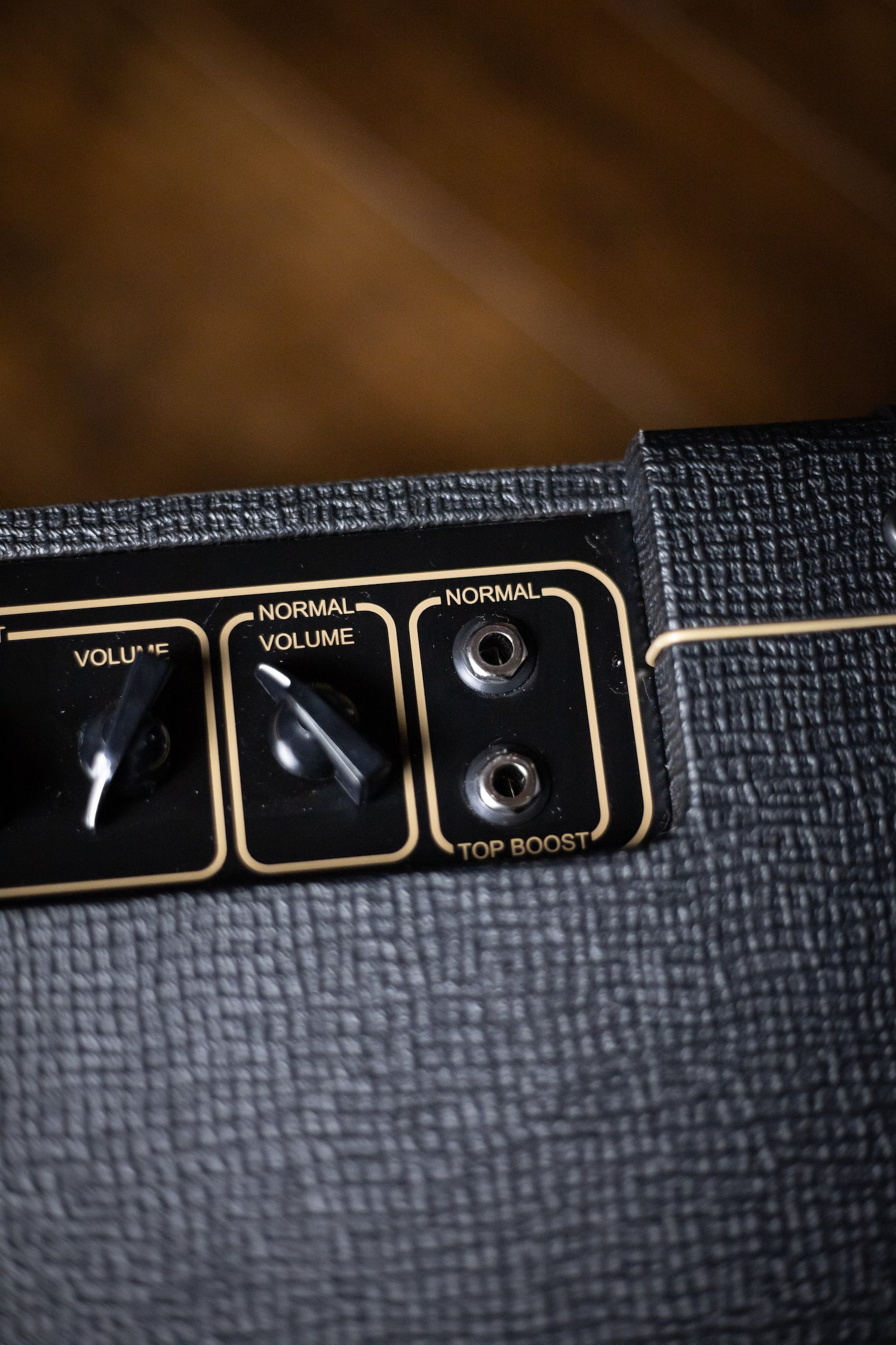 Vox AC15C1X 1x12" 15-watt Tube Combo Amp with Alnico Blue Speaker
