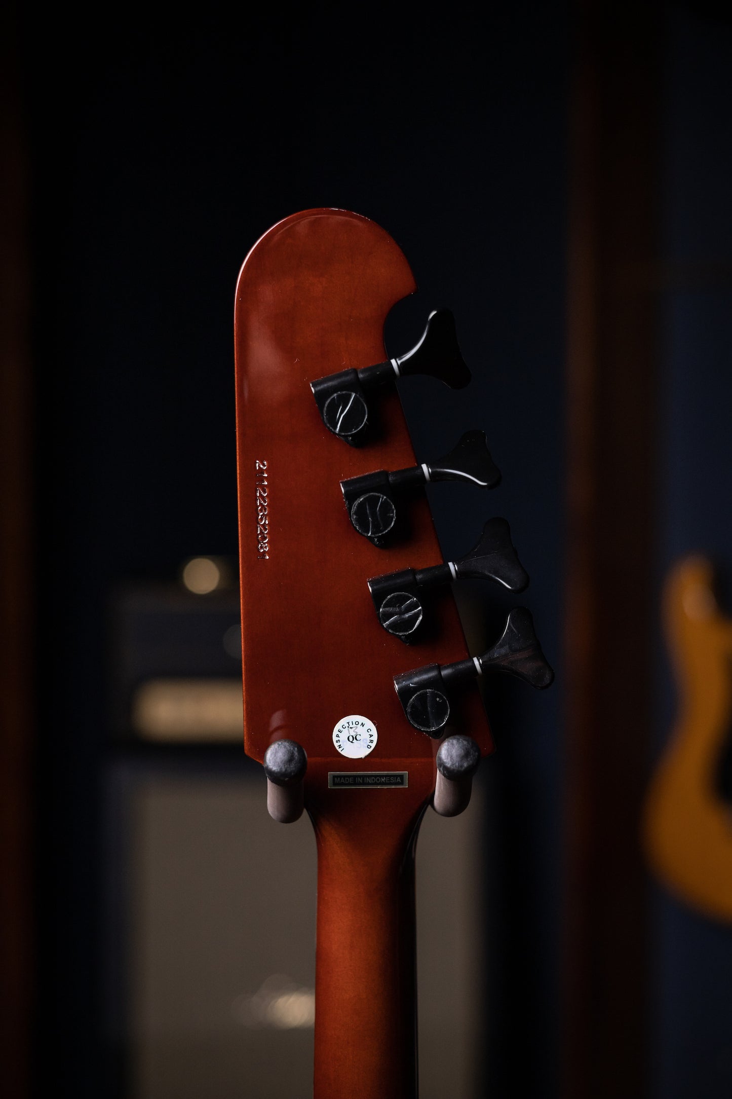 Epiphone Thunderbird IV Bass - Vintage Sunburst
