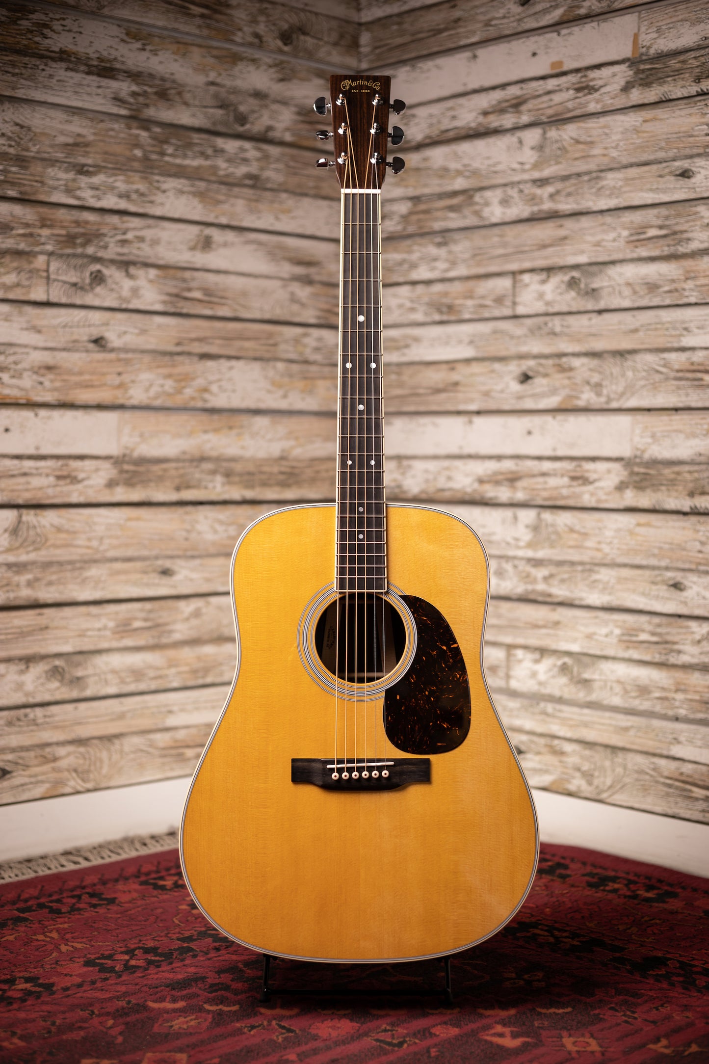 Martin D-35 Dreadnought Acoustic Guitar - Natural