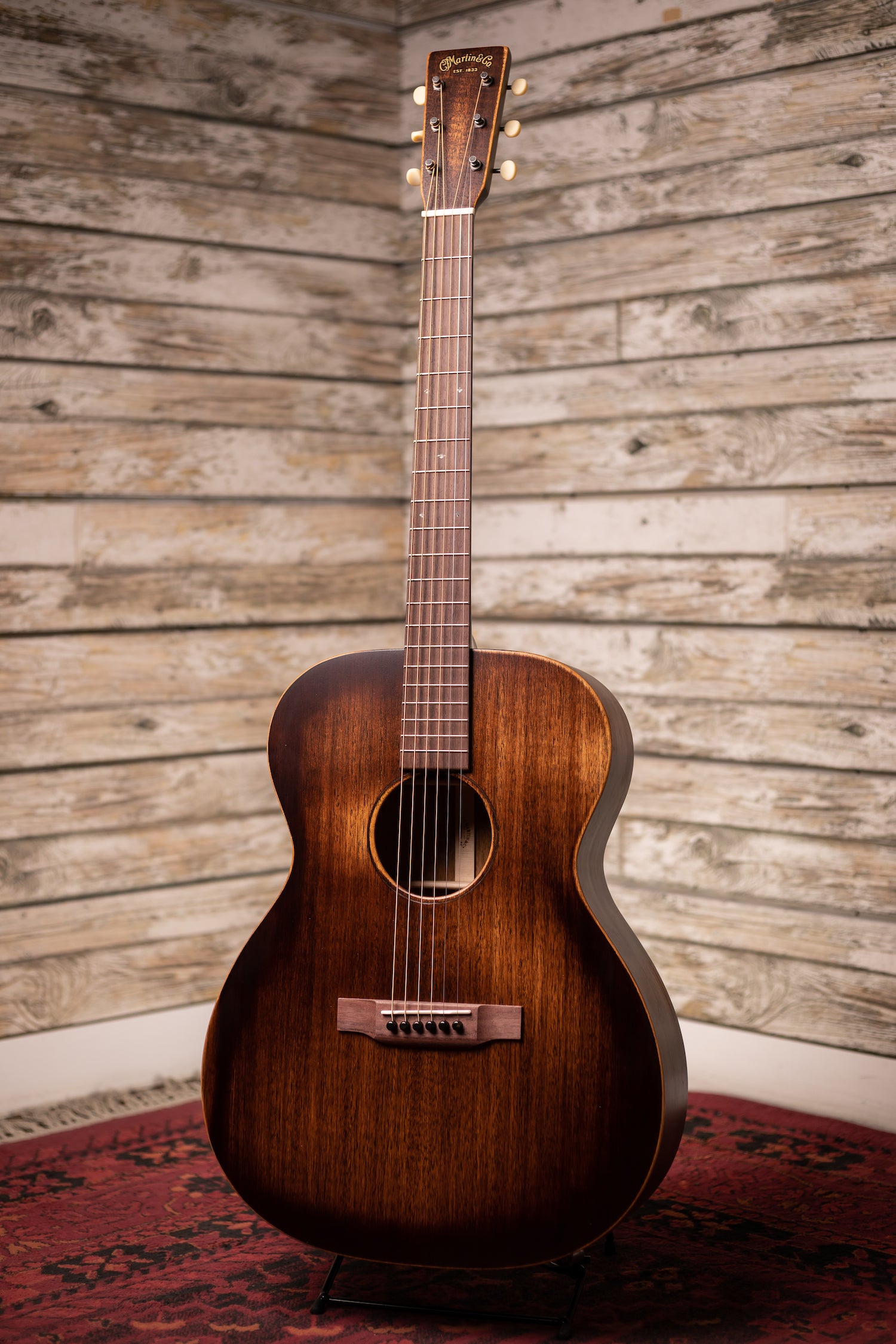 Martin 000-15M StreetMaster Acoustic Guitar - Mahogany Burst – Walt Grace  Vintage