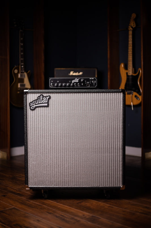 Aguilar AG 700 - 700-watt Super Light Bass Head