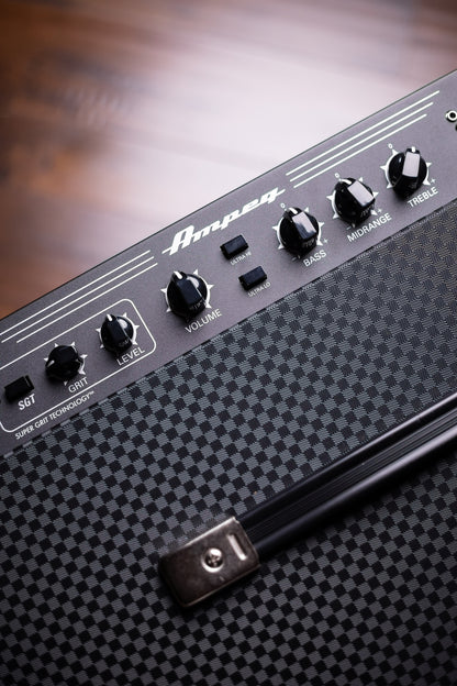 Ampeg Rocket RB-210 Bass Combo Amp