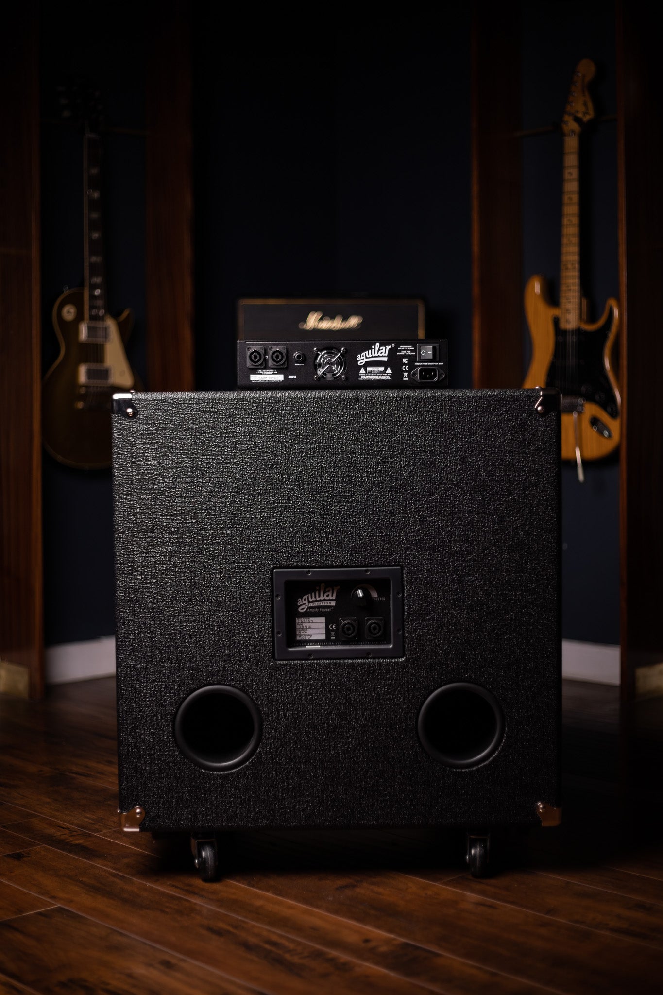 Aguilar AG 700 - 700-watt Super Light Bass Head