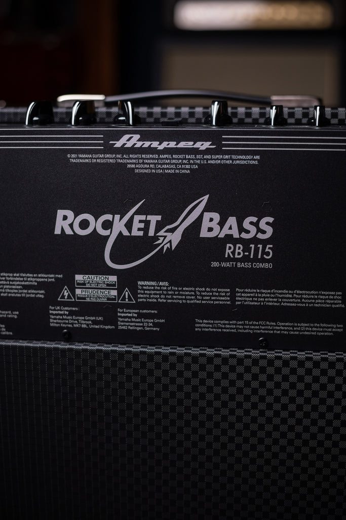 Ampeg Rocket RB-115 Bass Combo Amp