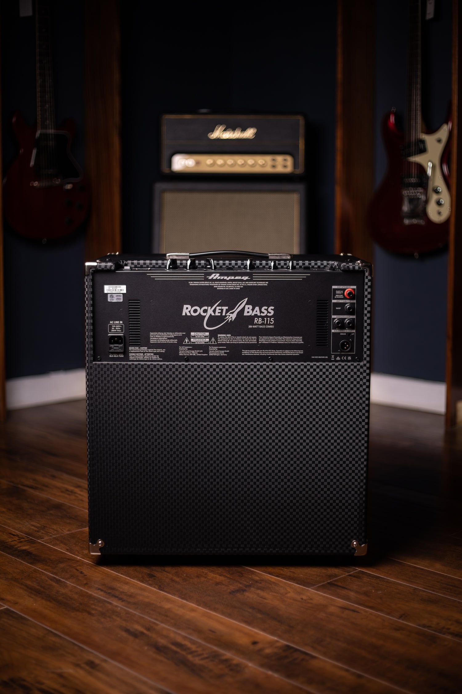 Ampeg Rocket RB-115 Bass Combo Amp