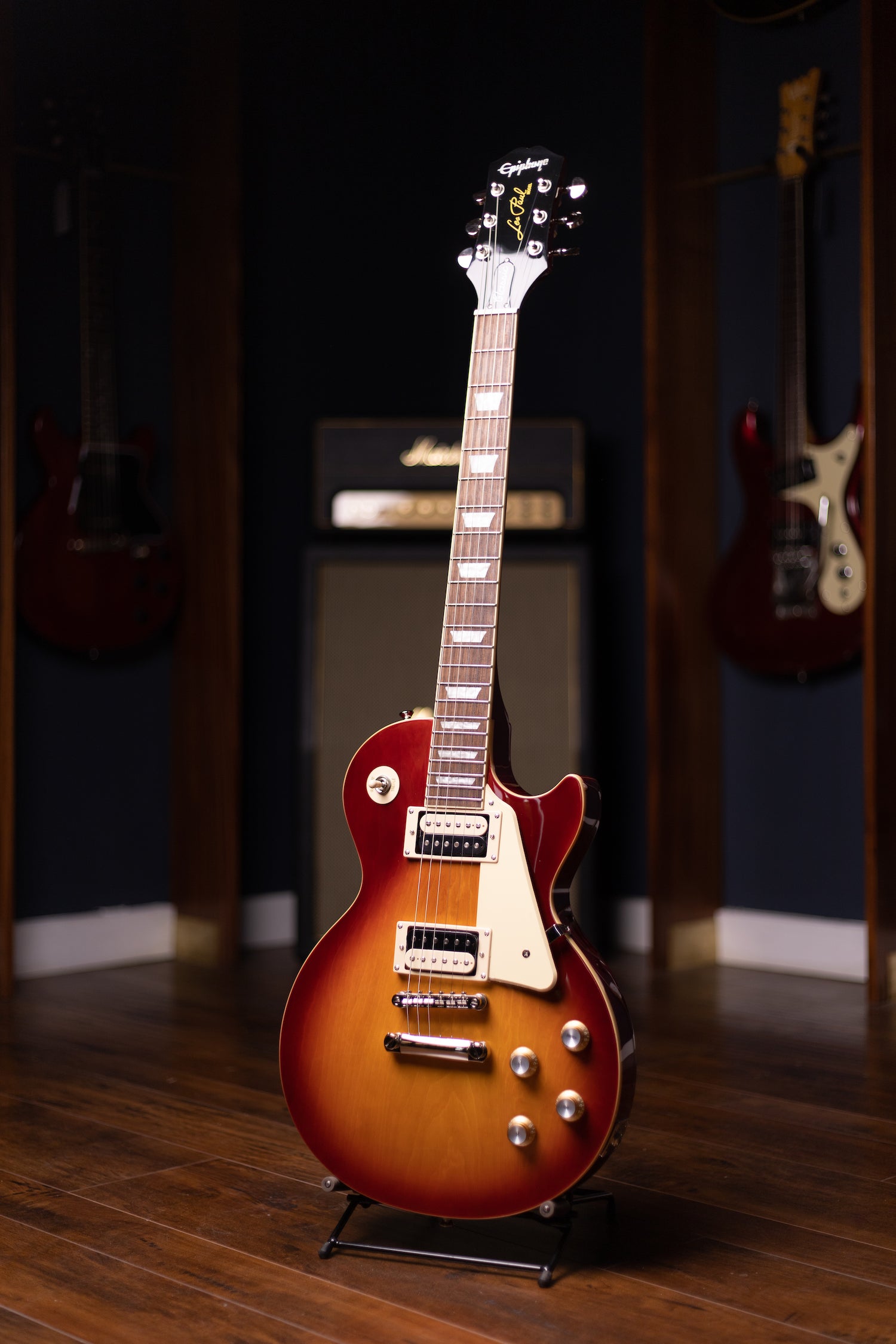 Epiphone Les Paul Classic Electric Guitar - Heritage Cherry Sunburst