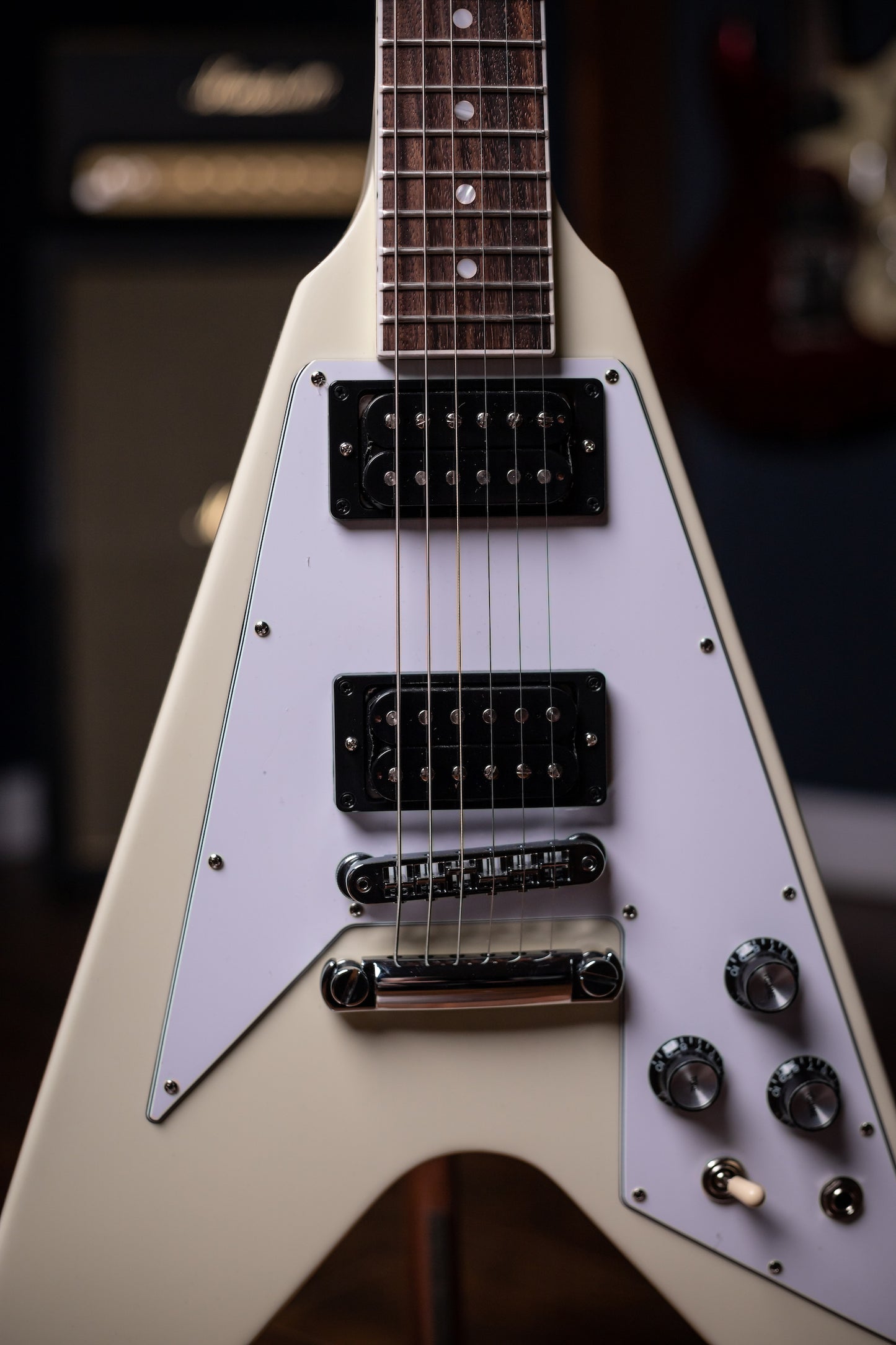 Gibson 70s Flying V Electric Guitar - Classic White