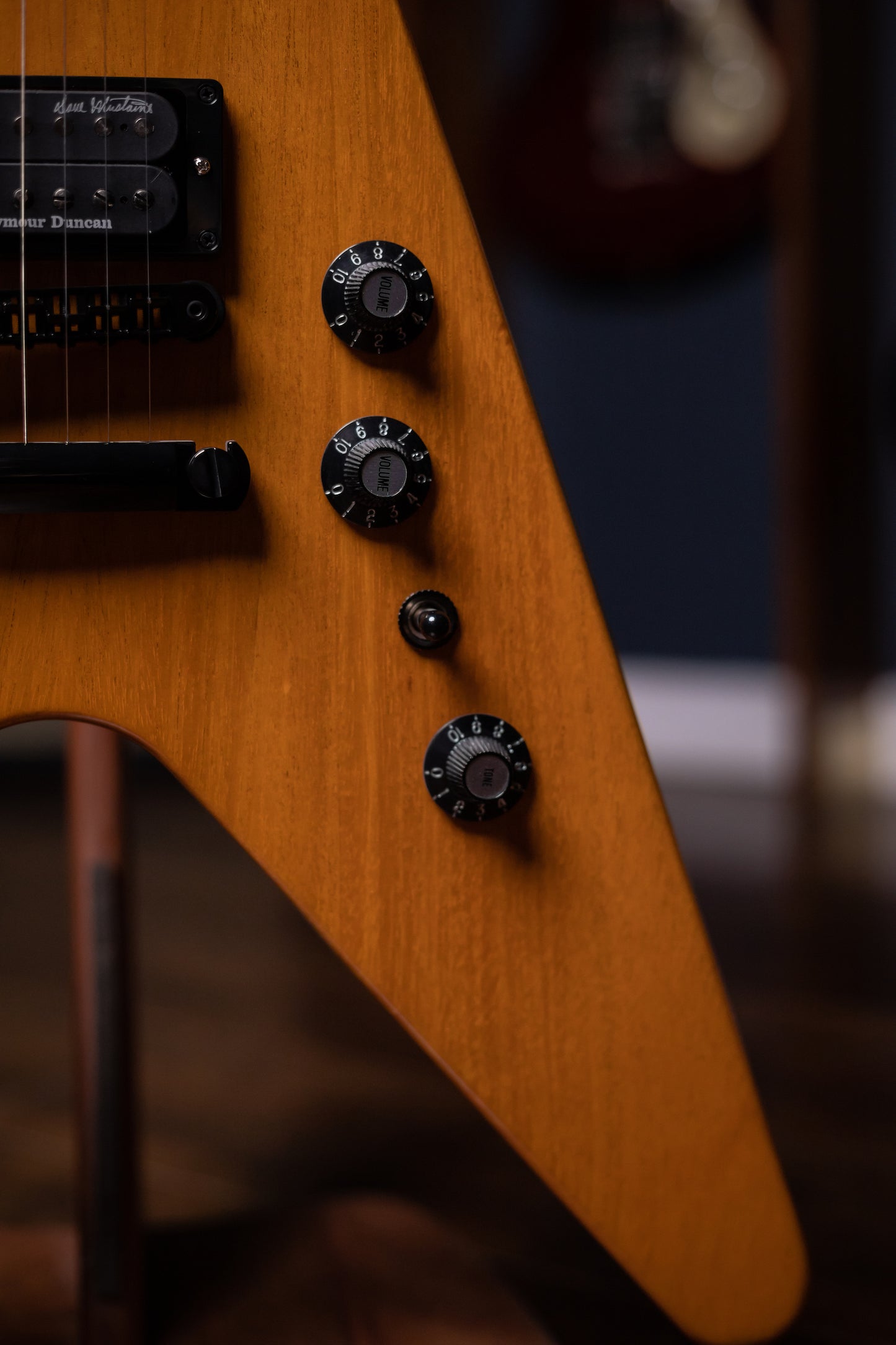 Gibson Dave Mustaine Flying V Electric Guitar - Antique Natural