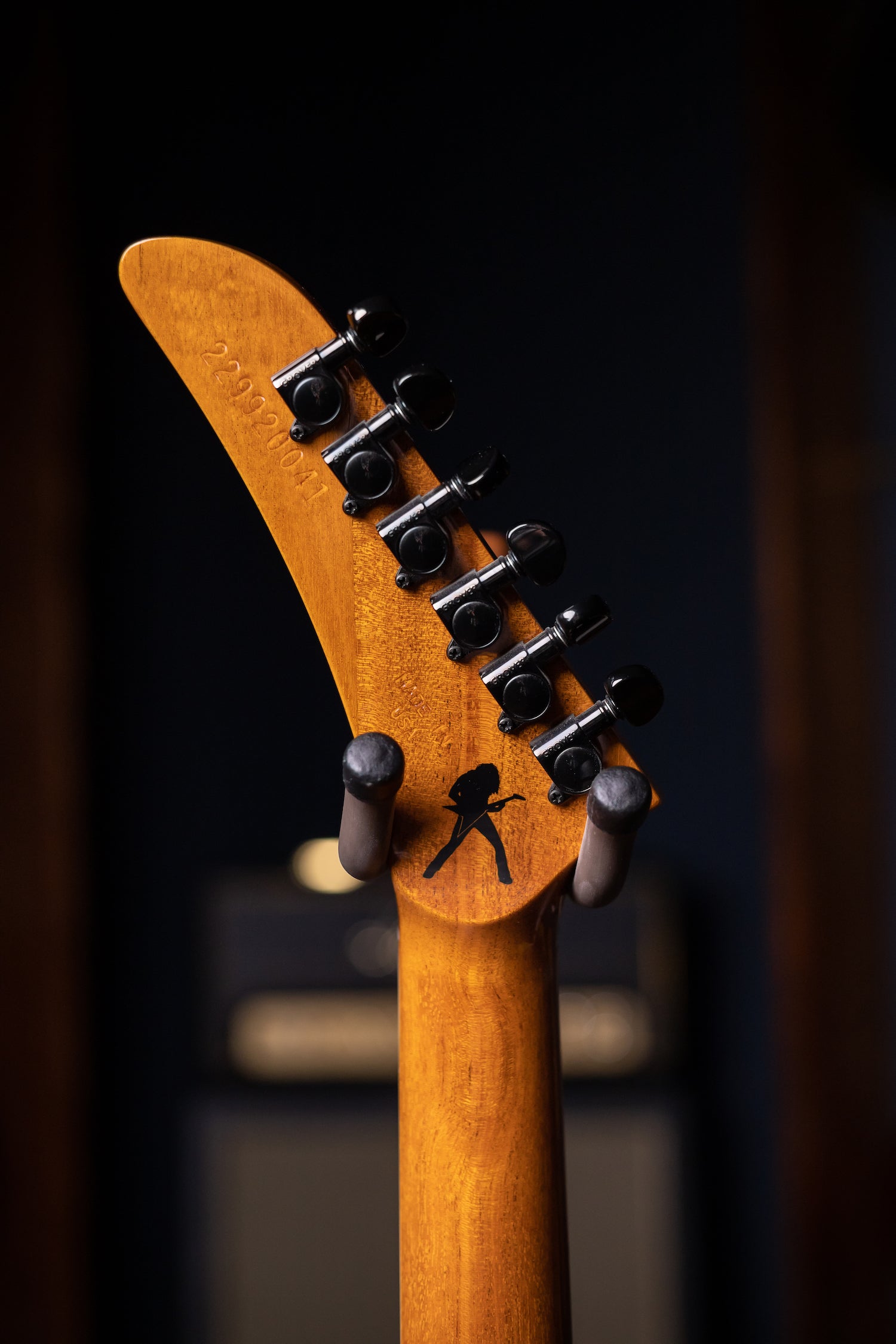 Gibson Dave Mustaine Flying V Electric Guitar - Antique Natural