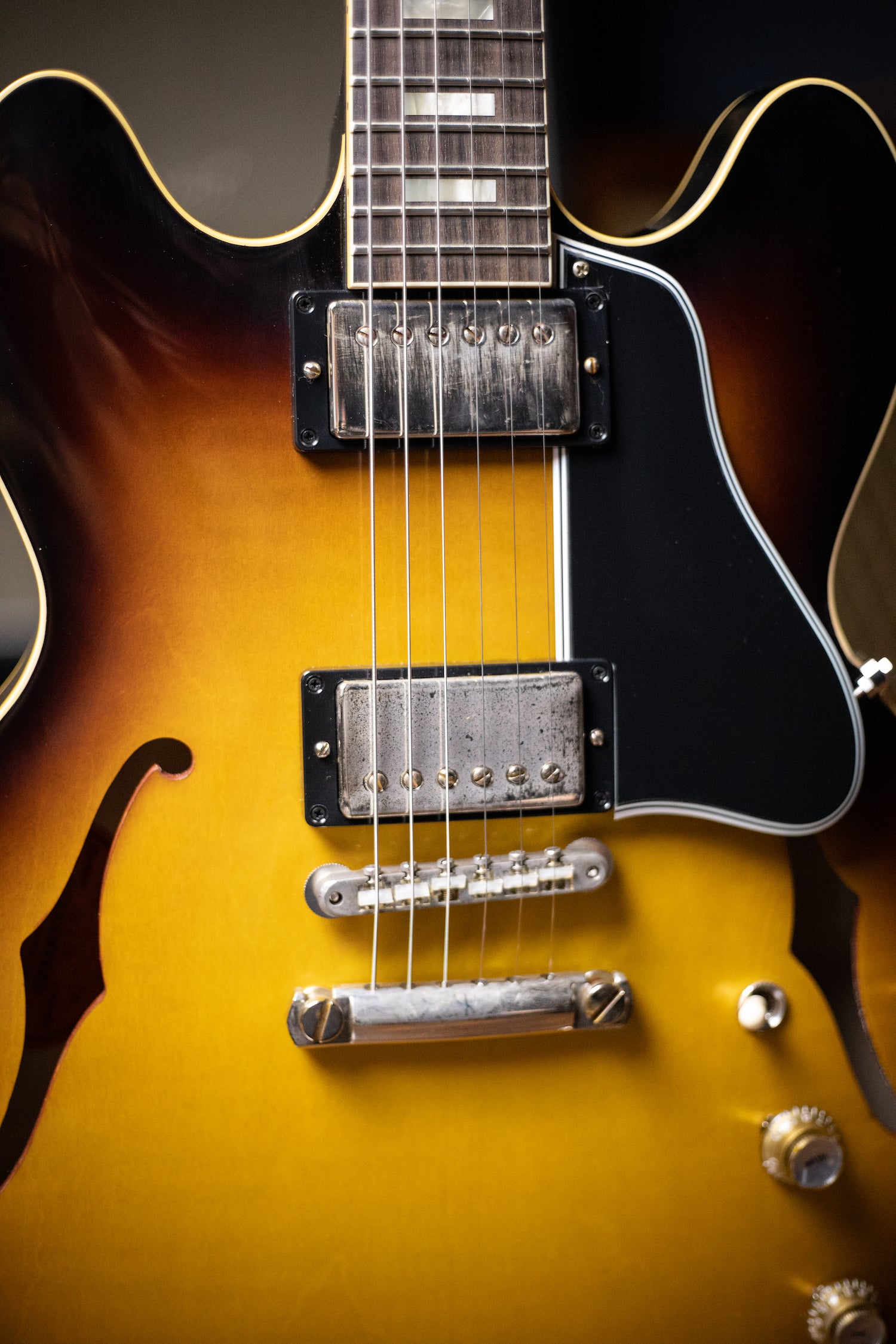 Gibson Custom Shop 1964 ES-335 Reissue VOS Electric Guitar - Vintage Burst