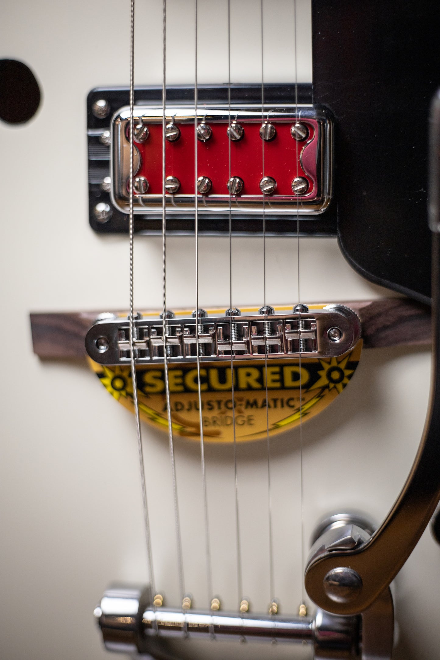 Gretsch G5410T Electromatic "Rat Rod" Hollow Body Single-Cut with Bigsby - Matte Vintage White