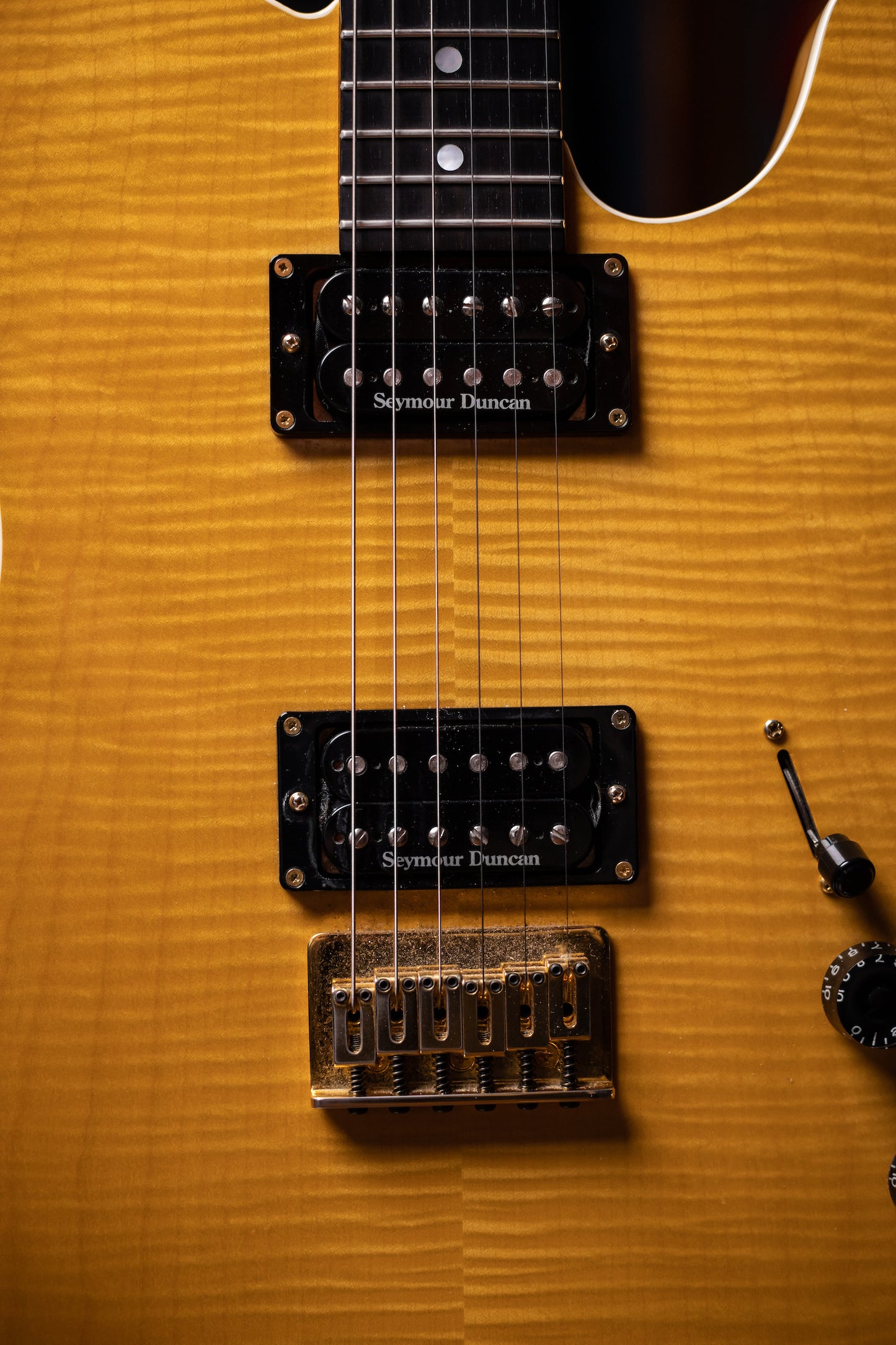 1996 Fender Nokie Edwards Owned Signature MIJ Electric Guitar - Amber Flame