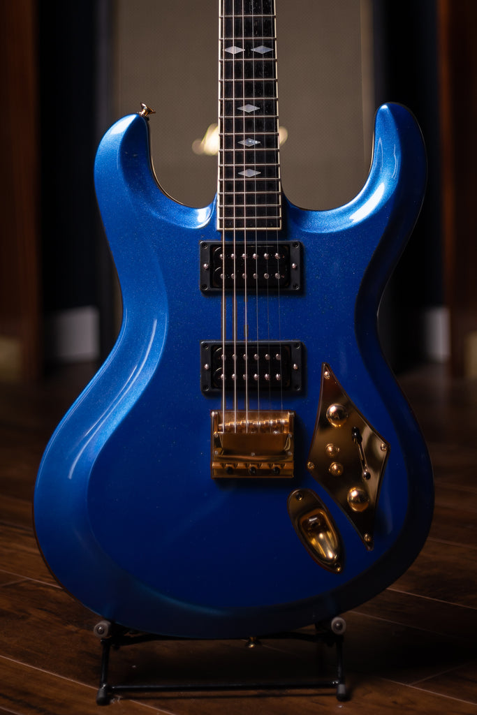 2002/2007 Hitch Hiker Nokie Edwards Signature Electric Guitar - Metallic Blue