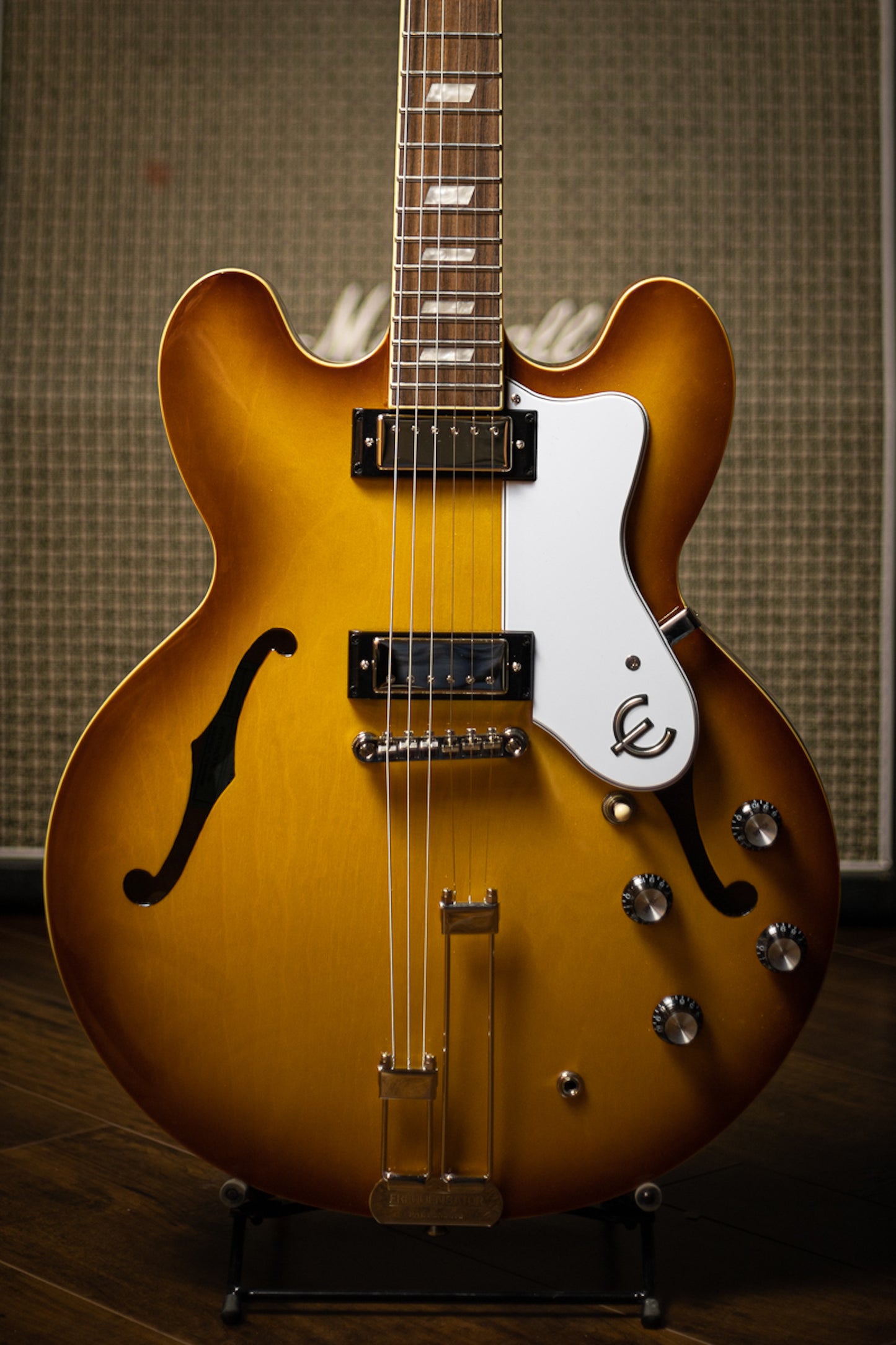 Epiphone Riviera Electric Guitar - Royal Tan