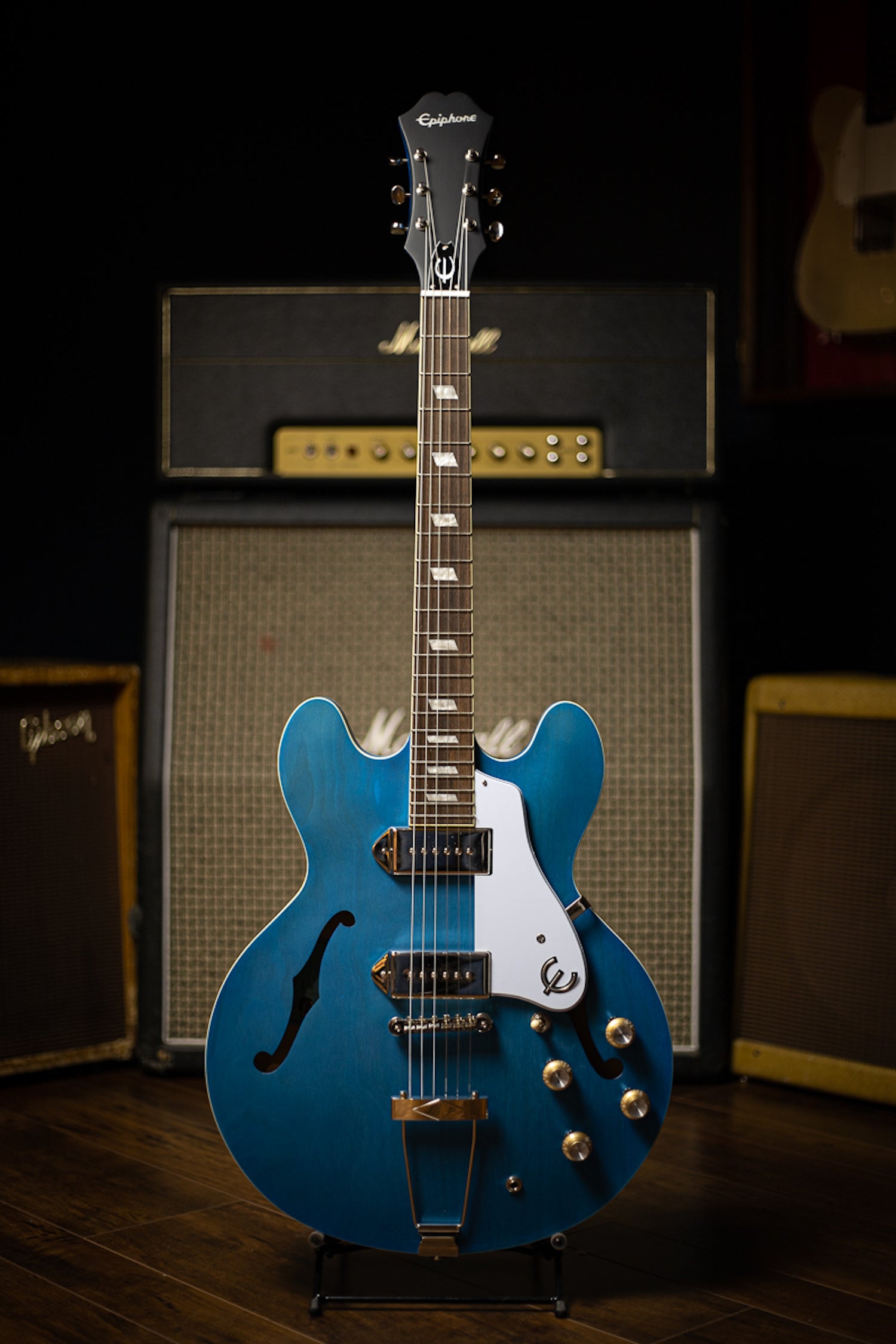 ギター epiphone casino worn blue denim Epiphone Casino Worn Electric Guitar - Worn Blue Denim