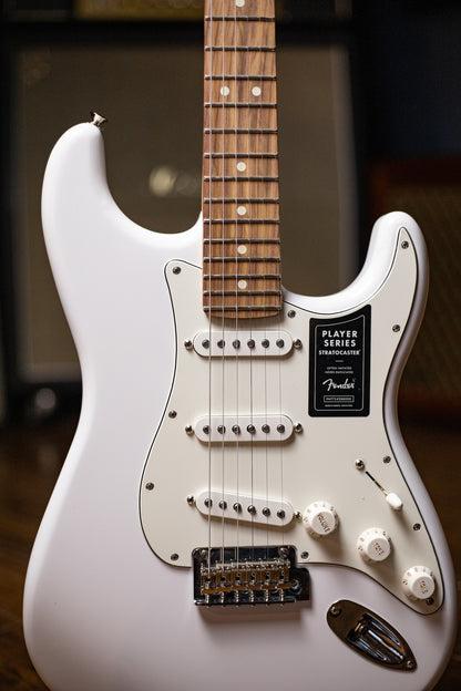 Fender Player Stratocaster Electric Guitar - Polar White