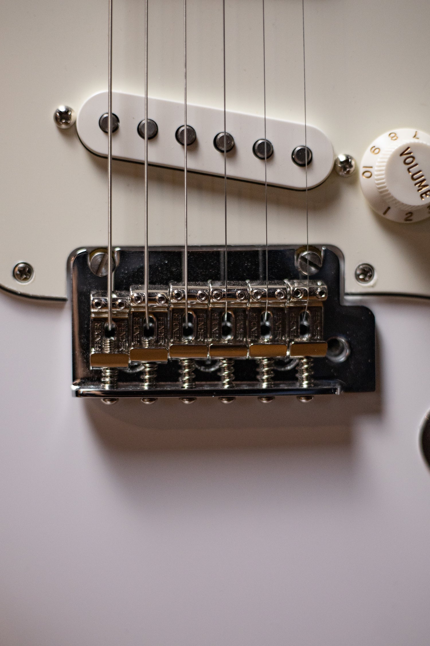 Fender Player Stratocaster Electric Guitar - Polar White