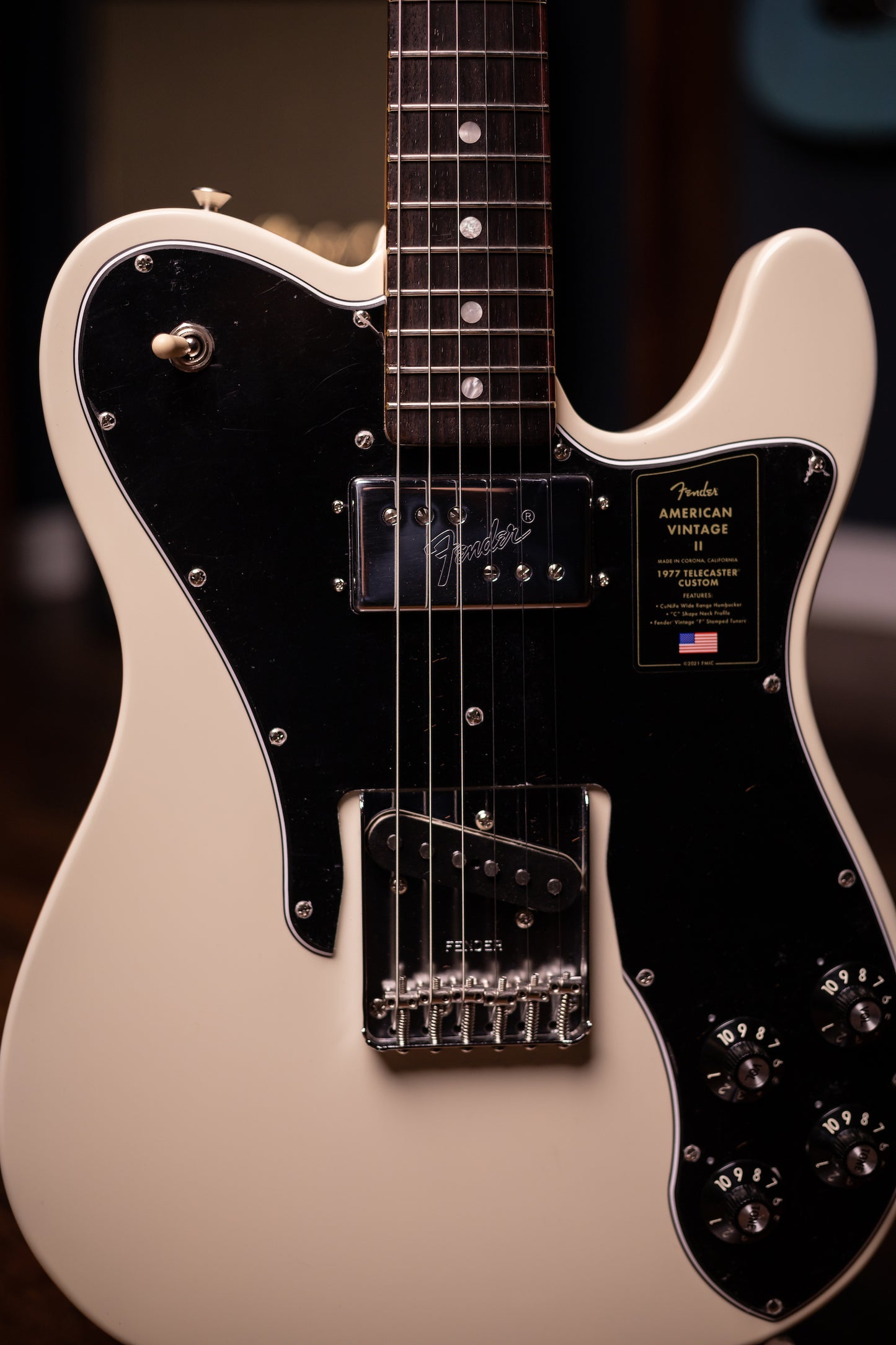 Fender American Vintage II ‘77 Telecaster Custom Electric Guitar - Olympic White