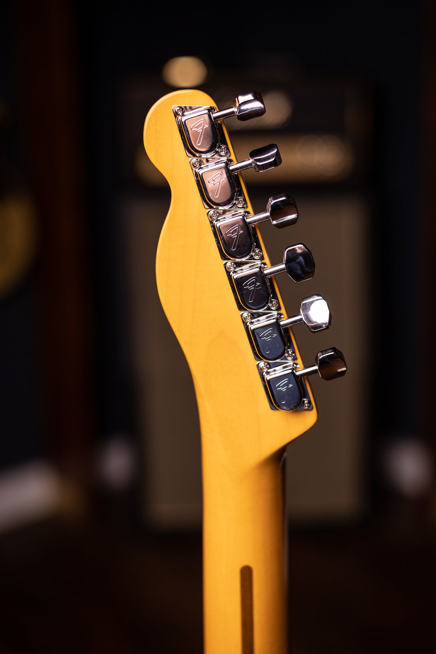 Fender American Vintage II ‘77 Telecaster Custom Electric Guitar - Olympic White