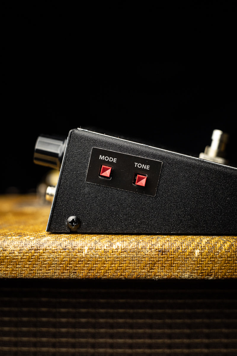 JHS Legends of Fuzz SUPREME - 1972 UNIVOX SUPER-FUZZ REPLICA Pedal