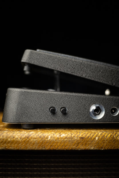 Dunlop 95Q Crybaby Q with Boost Wah Pedal