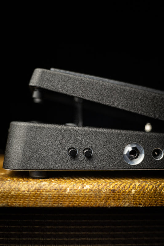 Dunlop 95Q Crybaby Q with Boost Wah Pedal