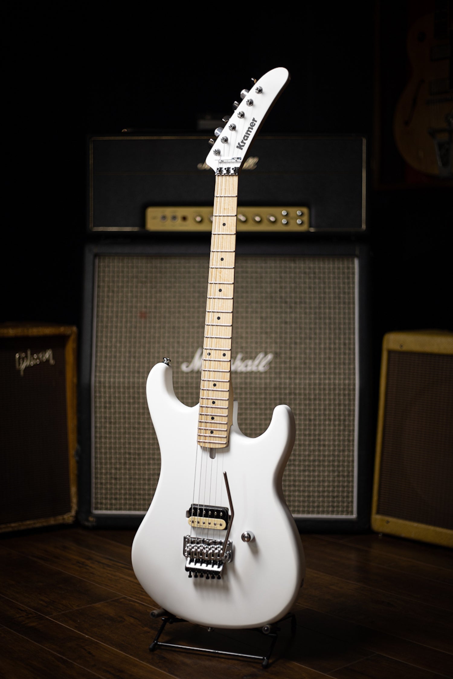 Kramer The 84 Electric Guitar - Matte White – Walt Grace Vintage