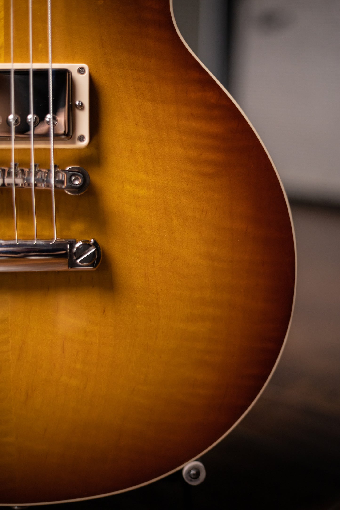 Gibson Les Paul Standard ‘60s Figured Top Left-Handed Electric Guitar - Iced Tea