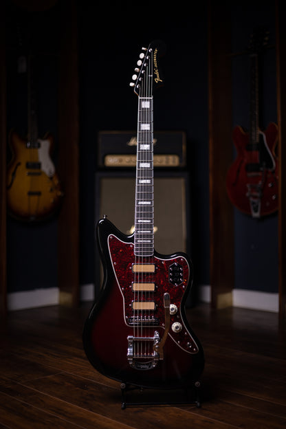 Fender Gold Foil Jazzmaster Electric Guitar - Candy Apple Burst