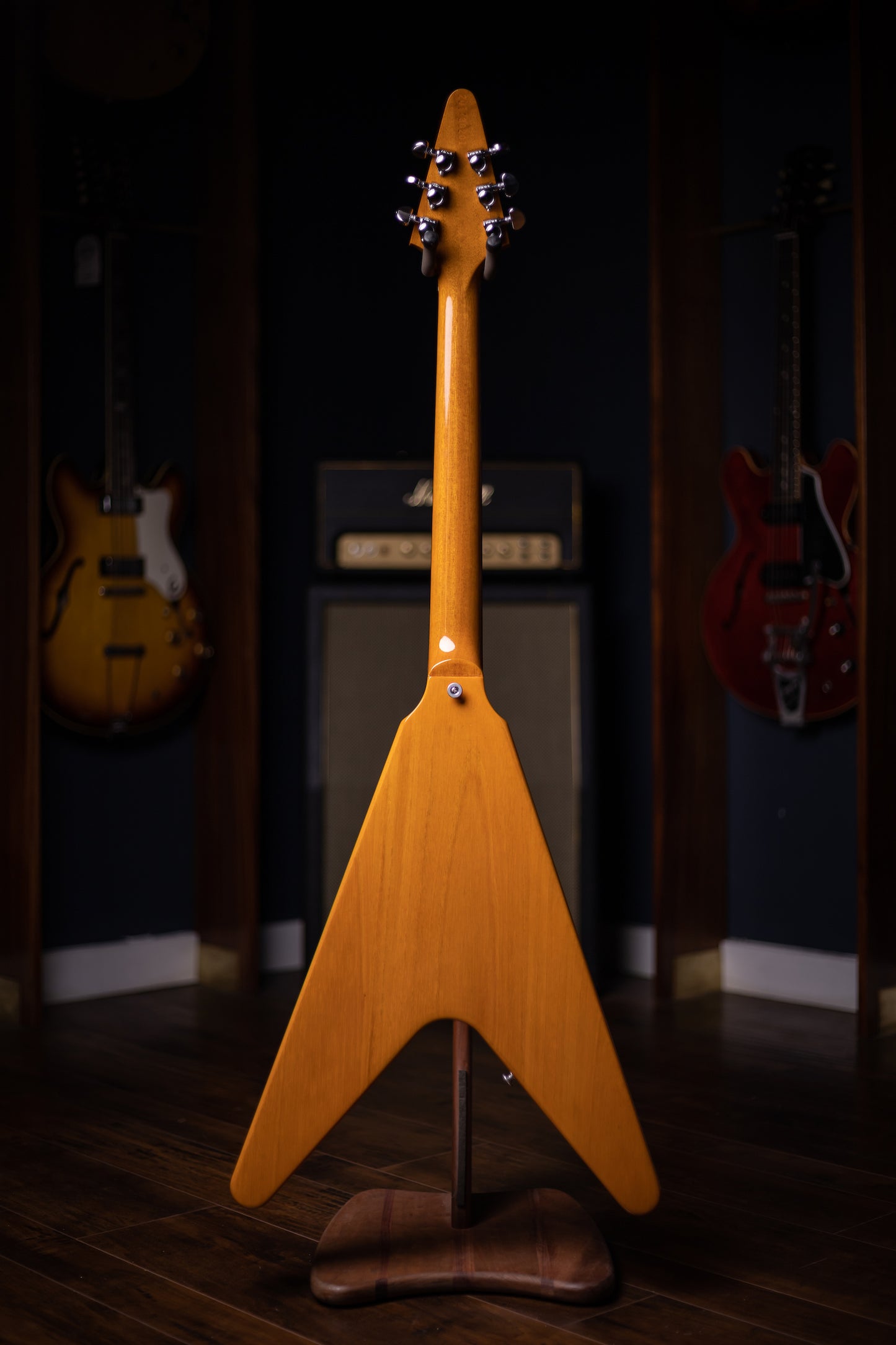 Gibson Flying V Electric Guitar - Antique Natural