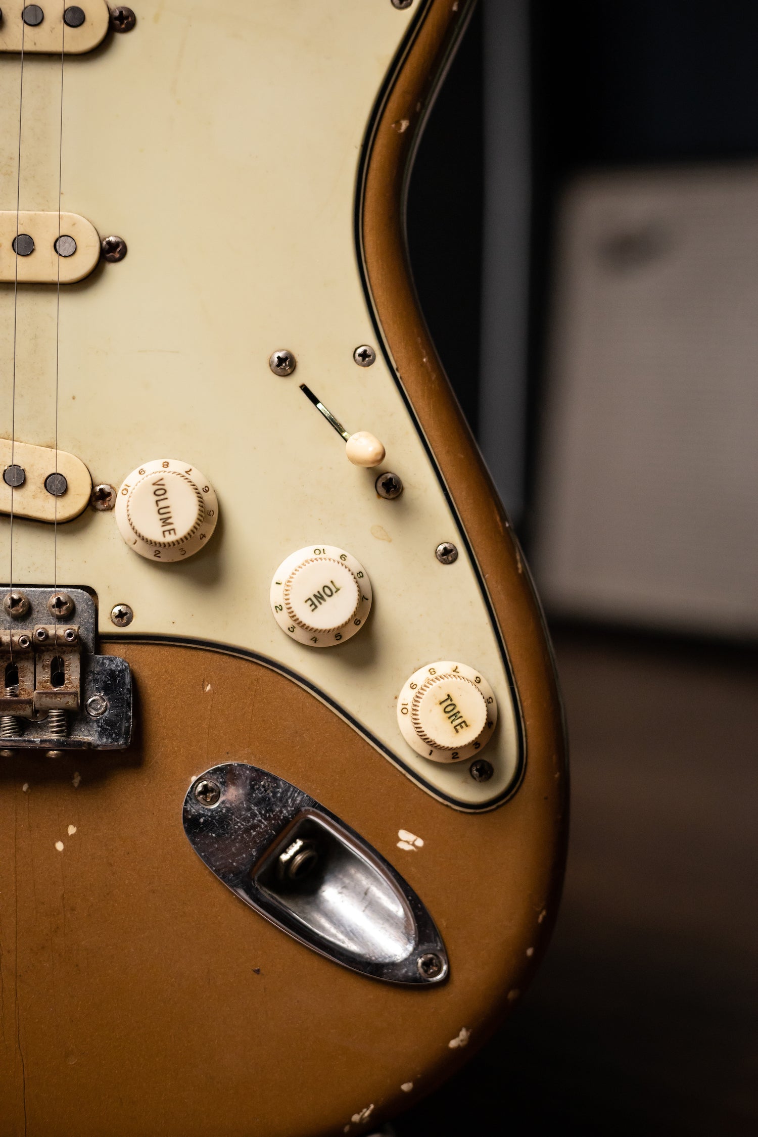 1963 Fender Stratocaster Electric Guitar - Shoreline Gold, Yngwie Malmsteen Collection