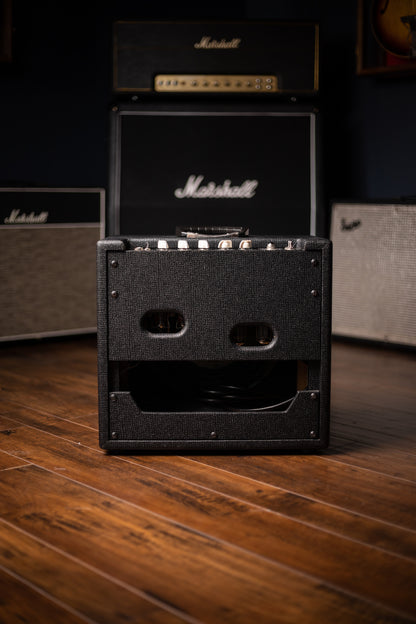2016 Swart SRT Tremolo Tuxedo 5 watt Combo Amp