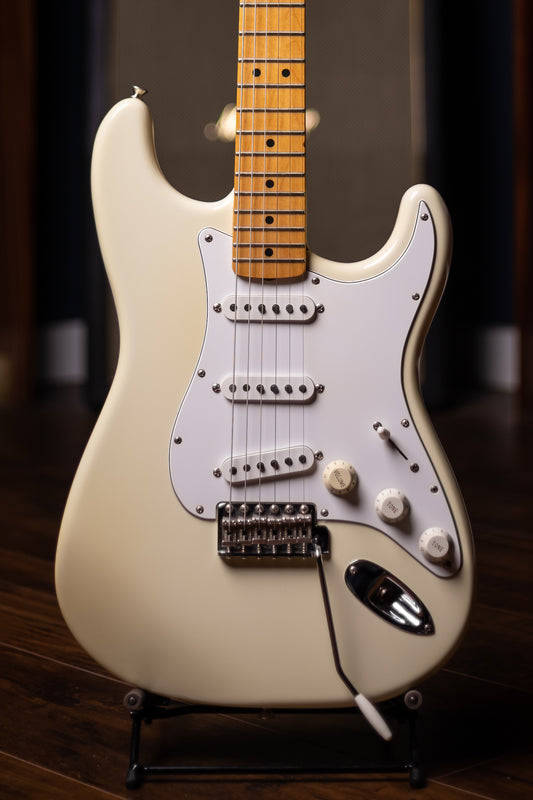 1997 Fender Jimi Hendrix Voodoo Stratocaster Electric Guitar - Vintage White
