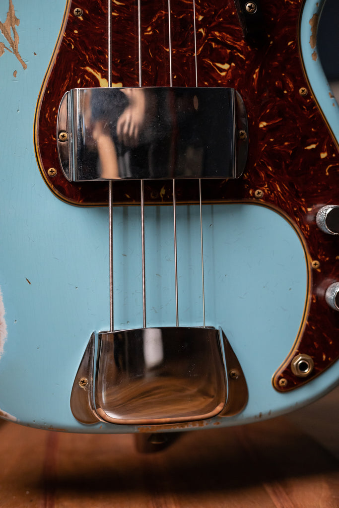 Fender Custom Shop LTD '63 P-Bass Heavy Relic  - Aged Daphne Blue