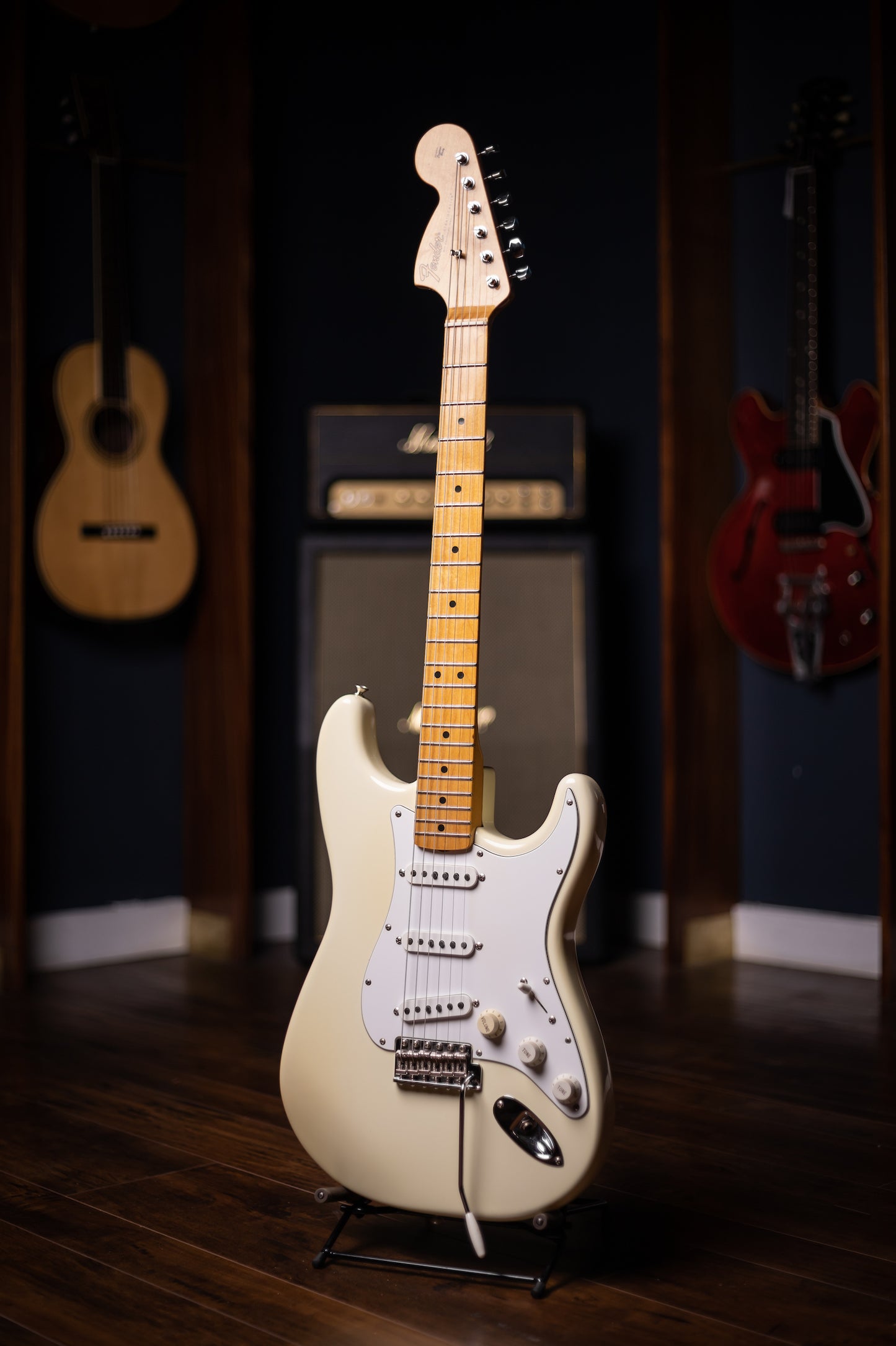 1997 Fender Jimi Hendrix Voodoo Stratocaster Electric Guitar - Vintage White