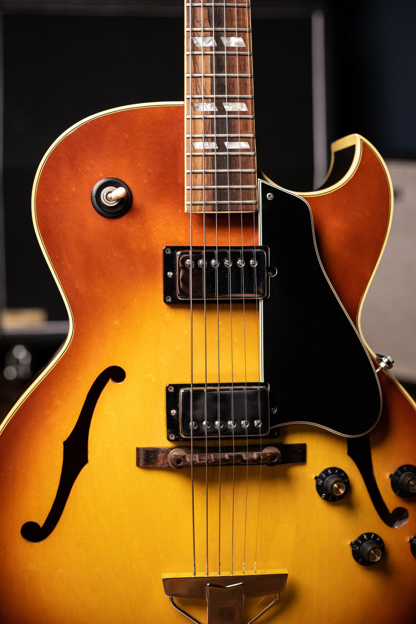 1969 Gibson ES-175 Electric Guitar - Sunburst