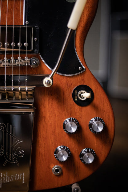 Gibson SG Standard '61 Maestro Vibrola Electric Guitar - Vintage Cherry