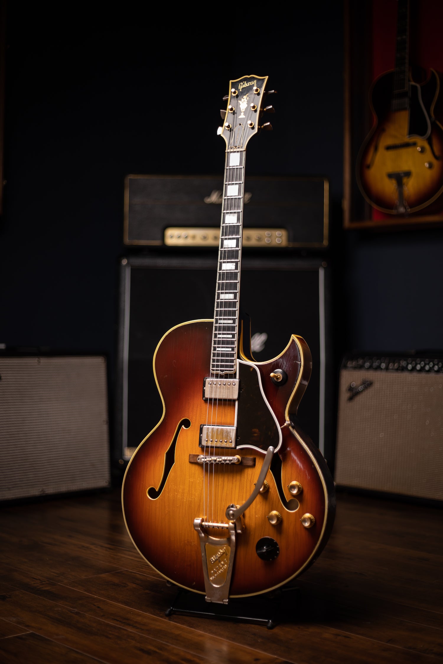 1962 Gibson Byrdland Stereo Electric Guitar - Sunburst