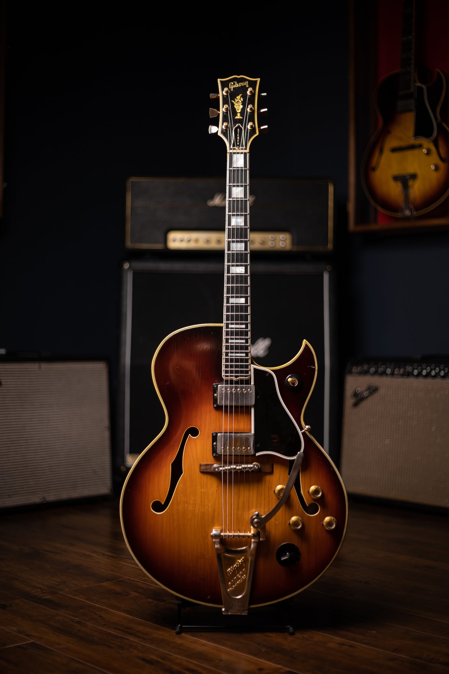 1962 Gibson Byrdland Stereo Electric Guitar - Sunburst