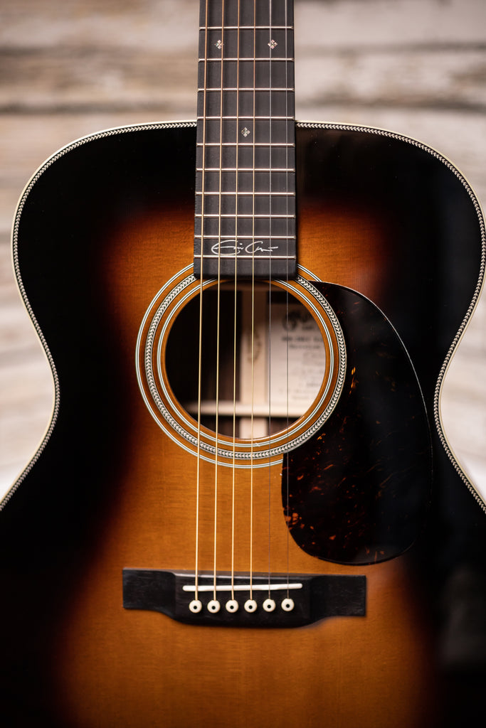 Martin 000-28EC Eric Clapton Signature Acoustic Guitar - Sunburst