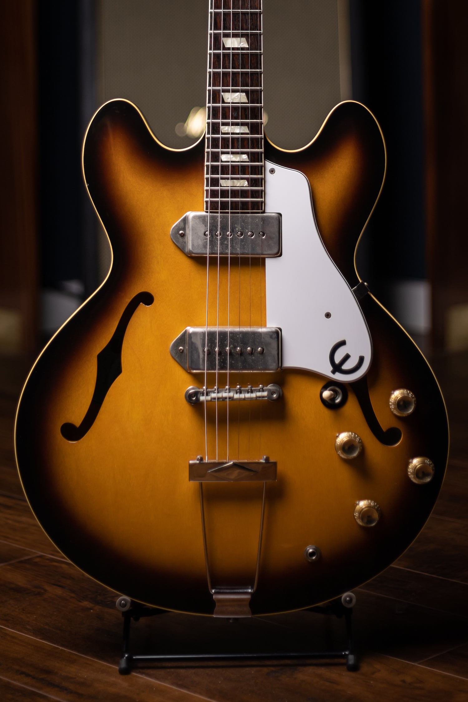 2008 Epiphone John Lennon 1965 Casino #770 Electric Guitar - Sunburst –  Walt Grace Vintage