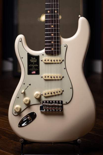 Fender American Vintage II 1961 Stratocaster® Left Handed Electric Guitar - Olympic White
