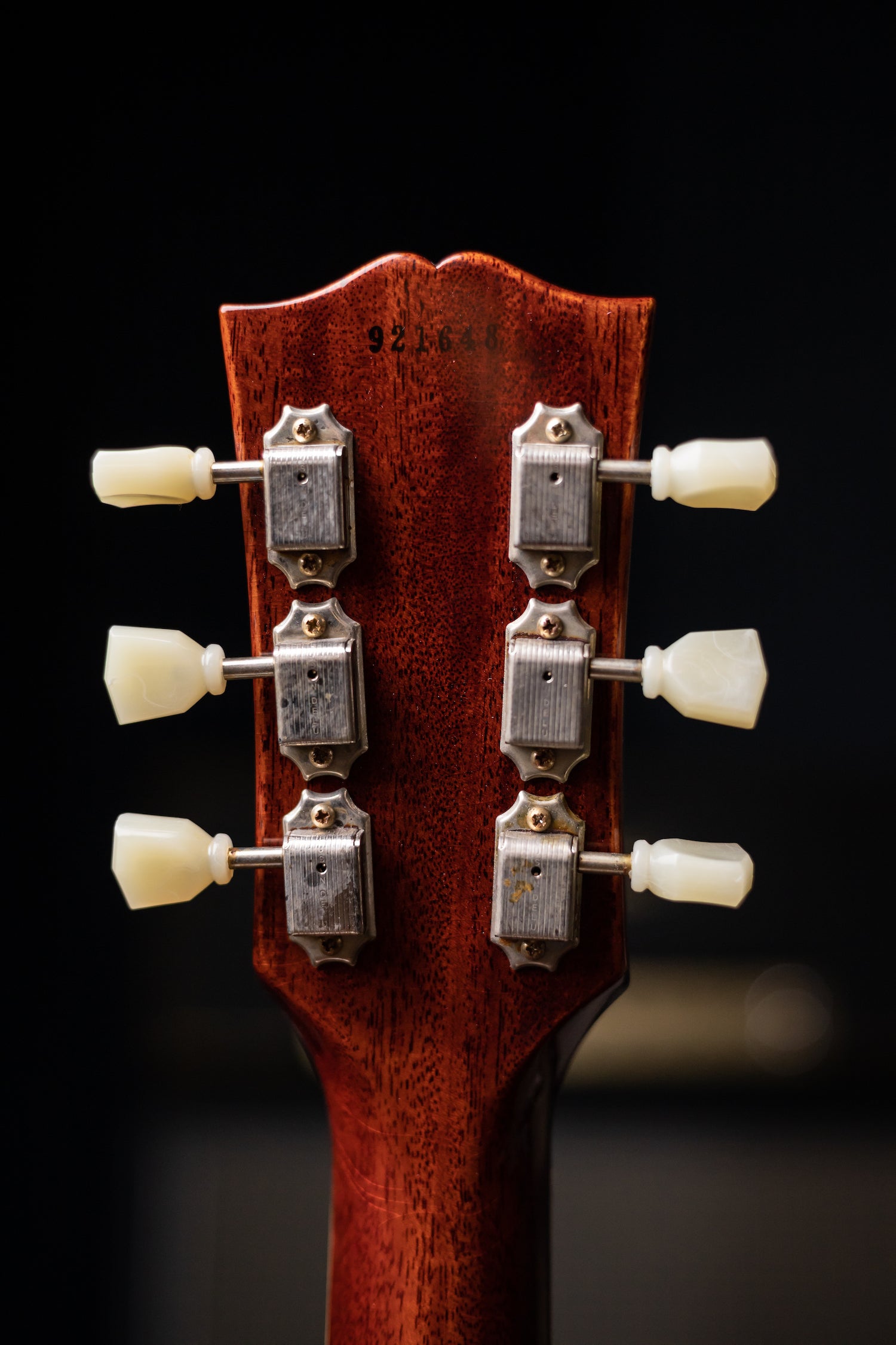 Gibson Custom Shop Murphy Lab 1959 Les Paul Standard Reissue Ultra Light Aged Electric Guitar - Factory Burst