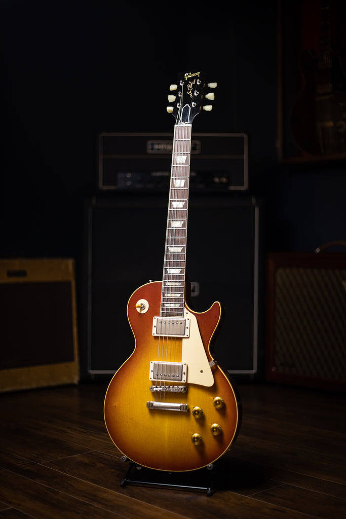 Gibson Custom Shop 1958 Les Paul Standard Reissue Murphy Lab Ultra Light Aged Electric Guitar - Washed Cherry Sunburst