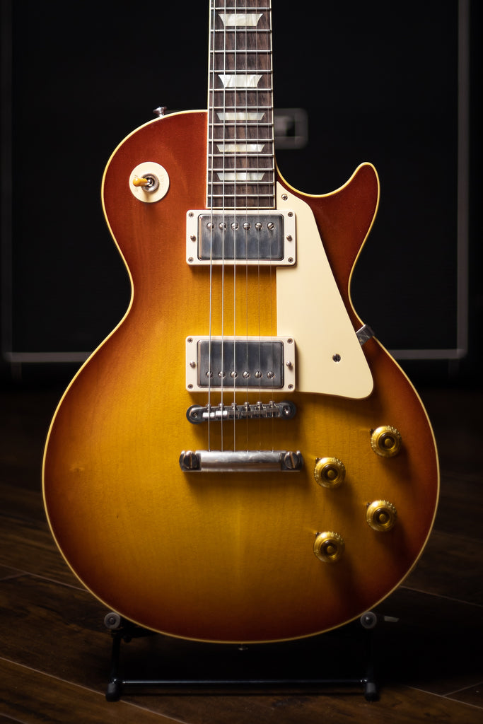 Gibson Custom Shop 1958 Les Paul Standard Reissue Murphy Lab Ultra Light Aged Electric Guitar - Washed Cherry Sunburst