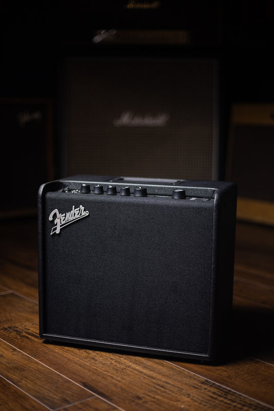 Fender Mustang LT25 Combo Amp