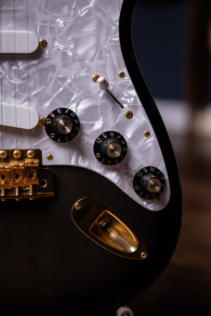 1990's Fender Ventures Model Strat MIJ / Owned by Nokie Edwards Electric Guitar - Black Burst