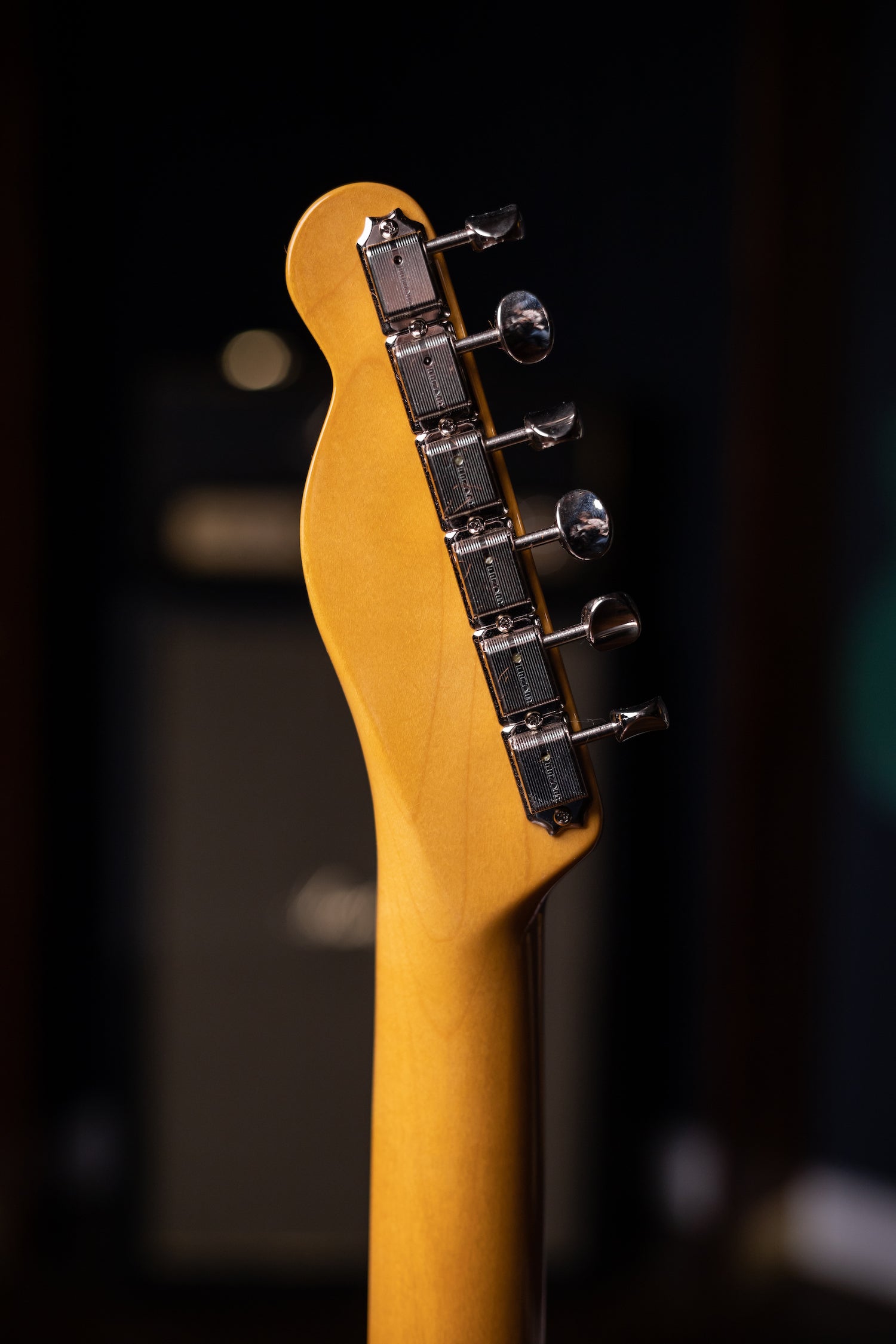 Fender American Vintage II 1963 Telecaster Electric Guitar - Crimson Red Transparent