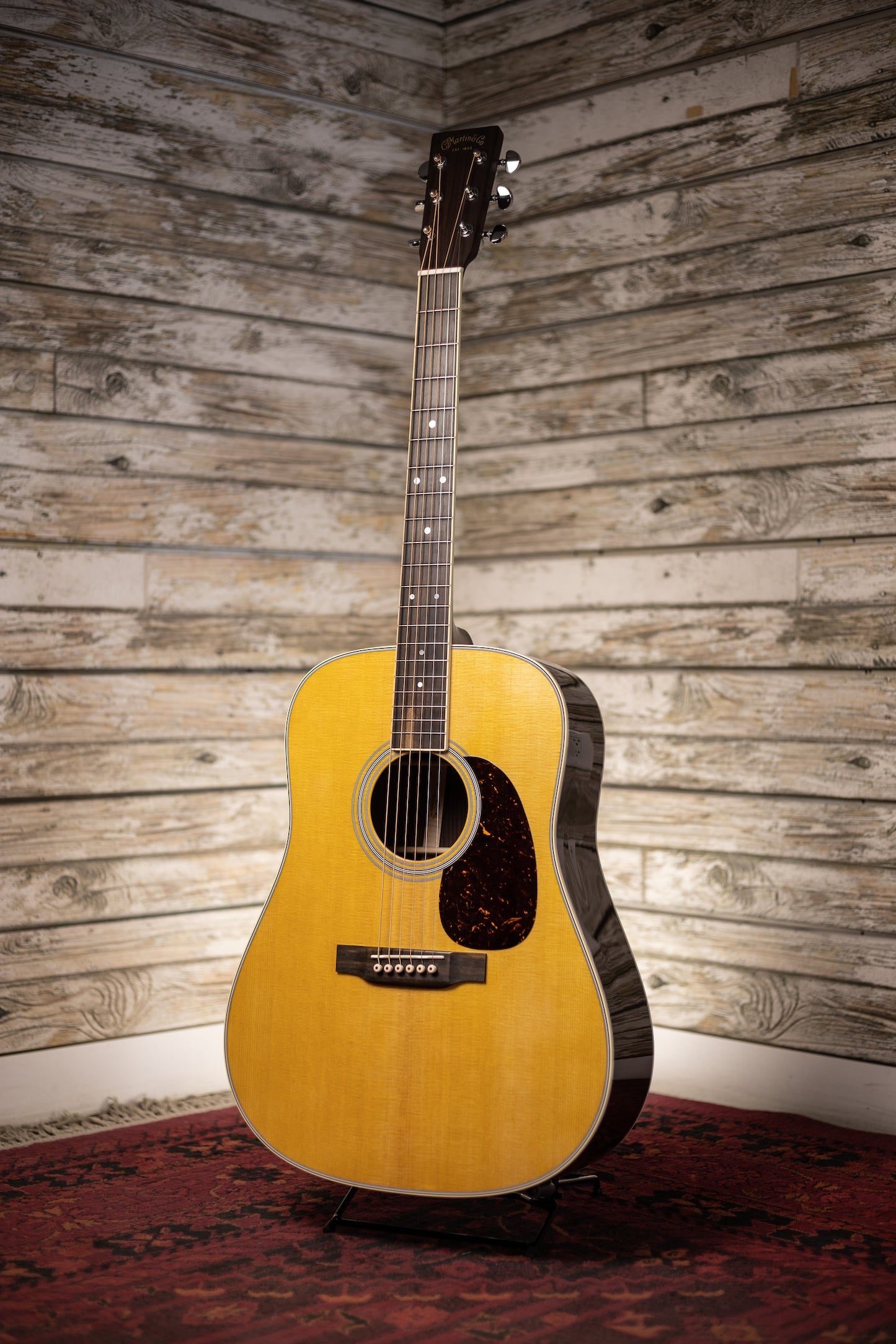 Martin D-35 Dreadnought Acoustic Guitar - Natural