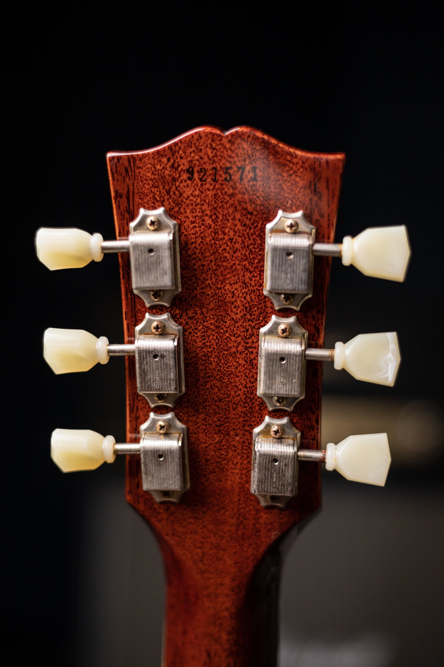 Gibson Custom Shop Murphy Lab 1959 Les Paul Standard Reissue Ultra Light Aged Electric Guitar - Factory Burst